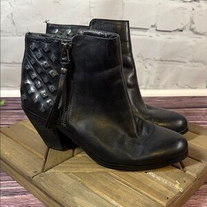 Sam Edelman Black Textured Ankle Booties
